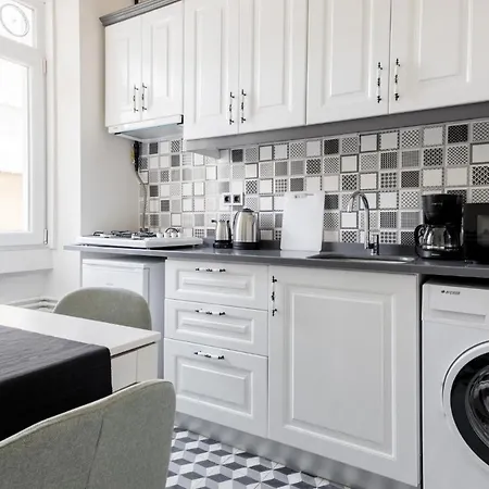 Chic Flat 5 Min To Galata Tower In Istiklal Ave Appartement